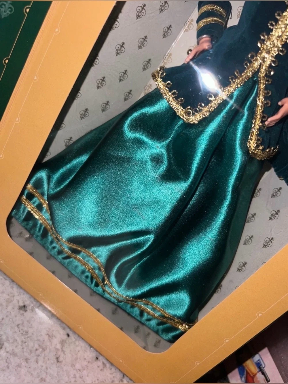 Hallmark Barbie Green & Gold 'Yuletide Romance'‎ Special Edition Doll Vintage